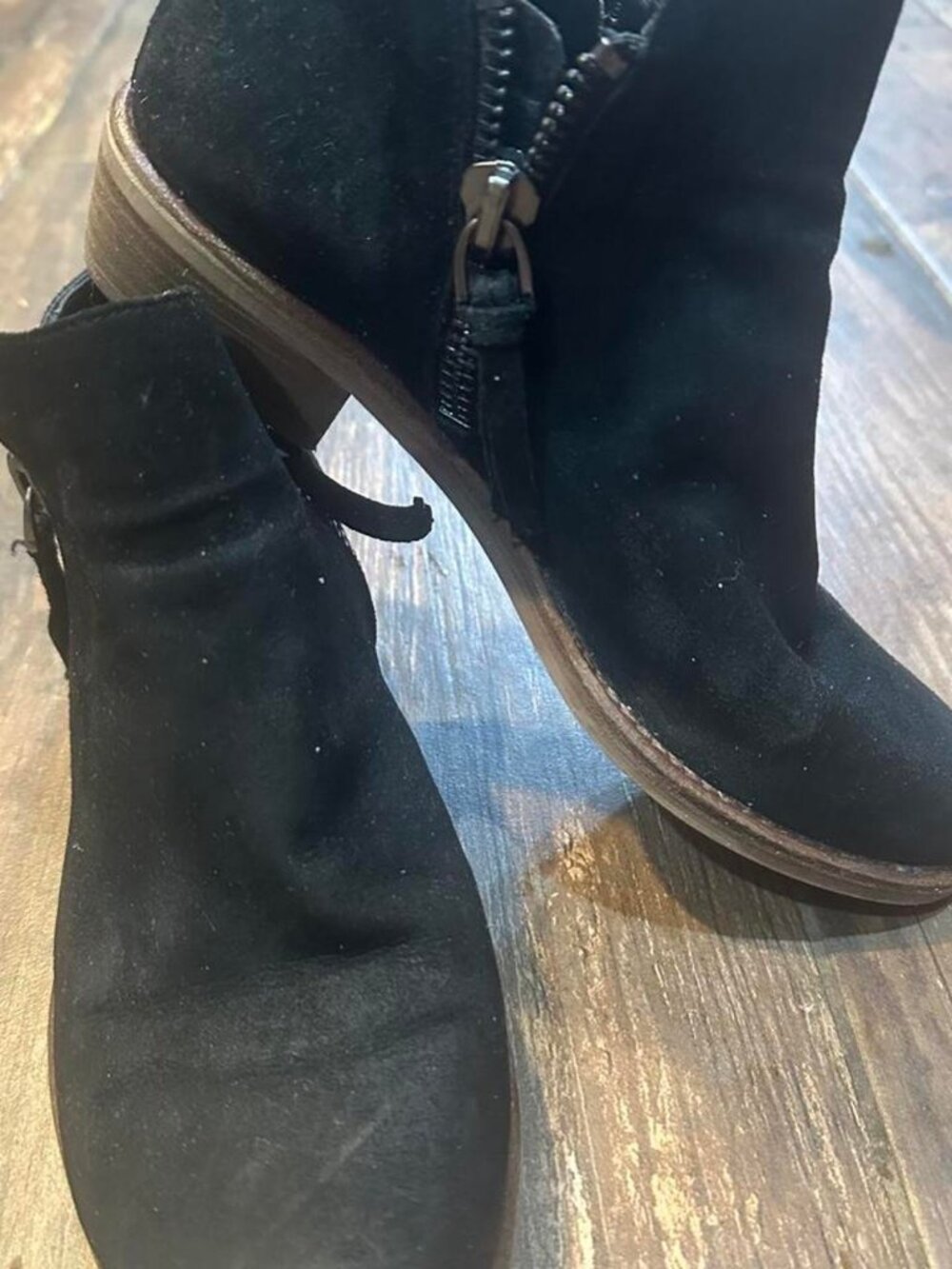 Gianni Bini Black suede ankle boots with zipper Size 8.5 #suede #ankleboots #bla